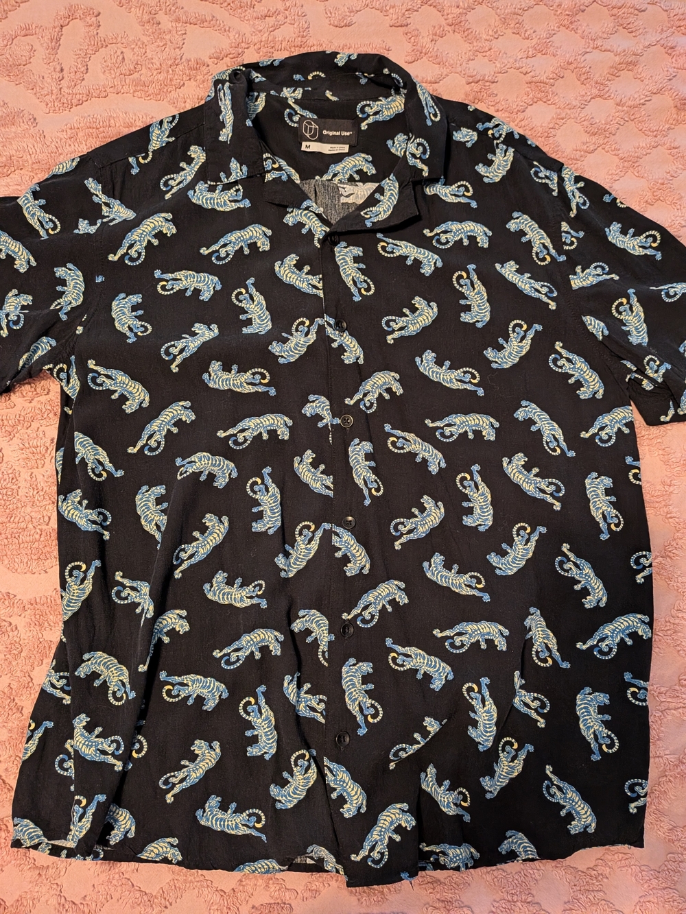Original Use Black Short-Sleeve Button-Down Shirt with Blue Tiger Motif